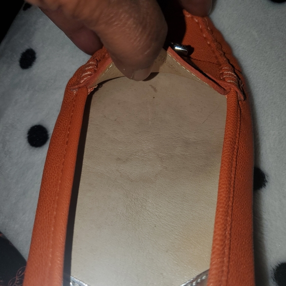 Shoes - Picture 5 of 5